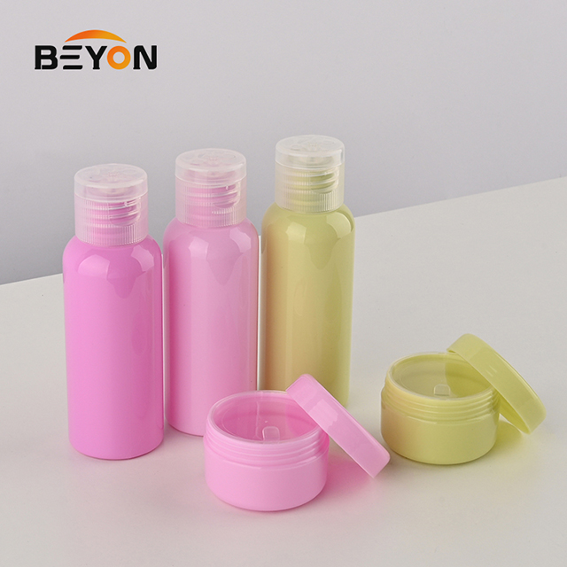 cheap 50ml 10ml plastic PET sprayer cosmetic packaging travel bottle set