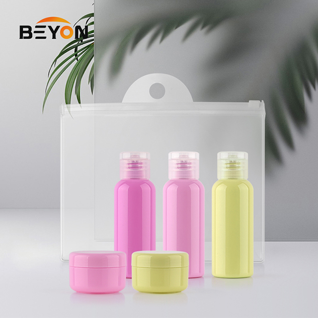 cheap 50ml 10ml plastic PET sprayer cosmetic packaging travel bottle set