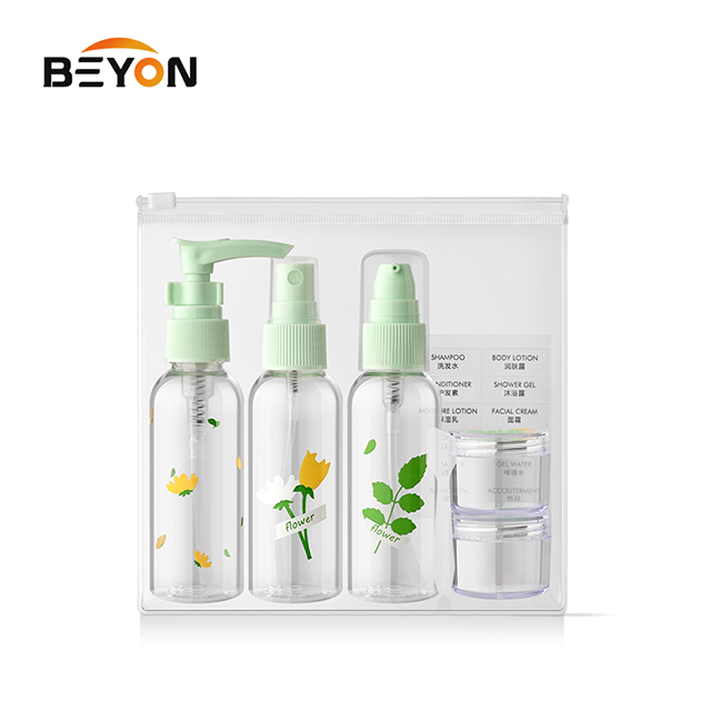 Mini travel bottle set for cosmetic packaging, plastic travel set cosmetic container, travel kit plastic bottles