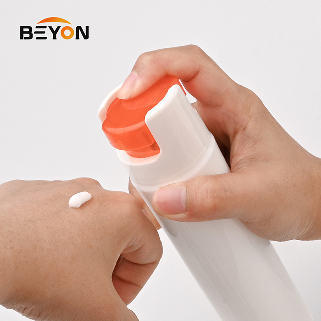 Vacuum Lotion Pump Bottle Custom Printing Rotating Airless Cosmetic Bottles