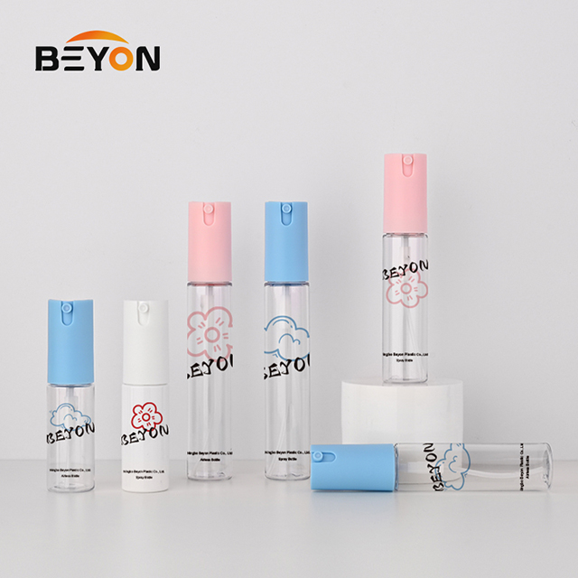 High Quality 20ml 30ml 40ml Flat Shoulder Empty Plastic Pump Spray Bottles Dispenser Empty Plastic Refillable Spray Containers