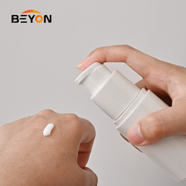 30ml 50ml 100ml Lotion Airless Bottle Set for Cosmetic Packaging Empty Custom Skin Care Bottles