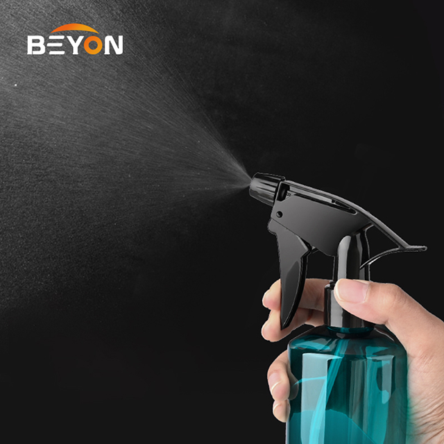 Hot sale PET trigger spray pump bottle 300ml 500ml spray bottle with trigger sprayer
