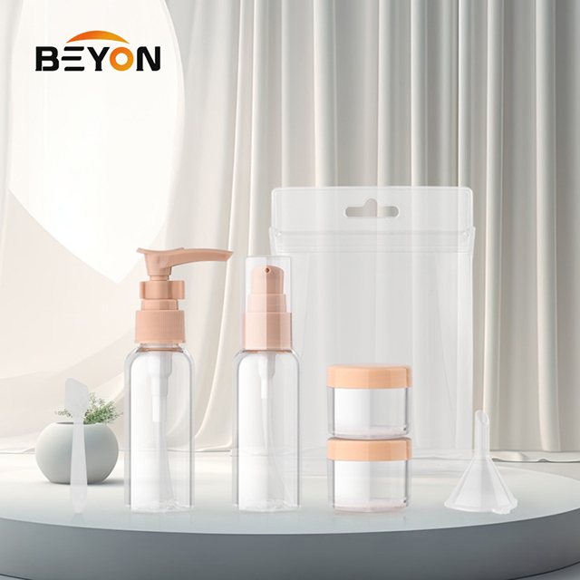 Hot sale Eco-Friendly Make Up Cosmetic Travel Bottle set 5pcs Lotion Bottle Plastic Travel Set Kit