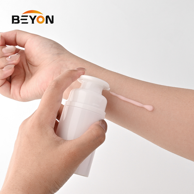 Custom Colors 30ml 50ml 100ml 150ml Round Airless Pump Vacuum Bottle Plastic Cosmetic Packaging for Thick Lotion