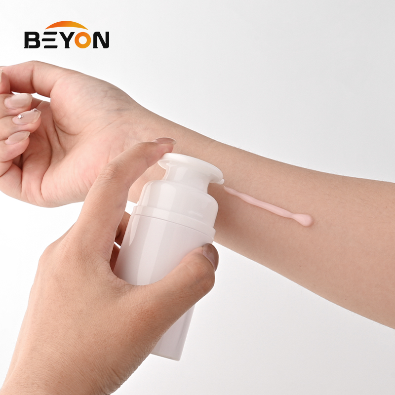 Custom Colors 30ml 50ml 100ml 150ml Round Airless Pump Vacuum Bottle Plastic Cosmetic Packaging for Thick Lotion