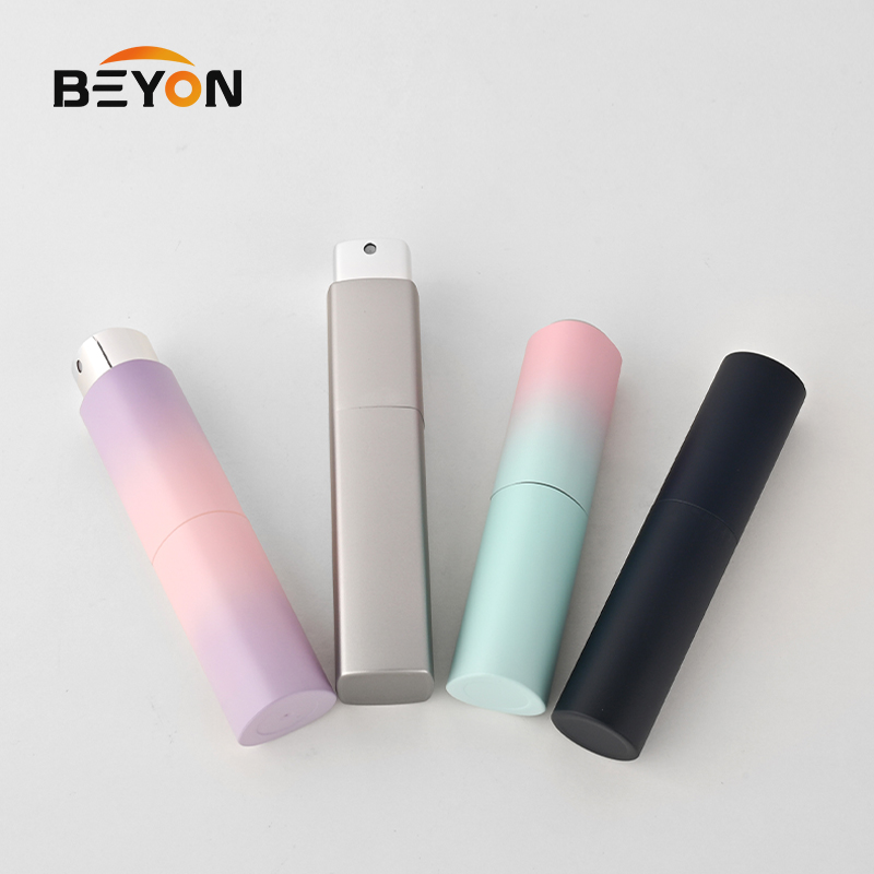 Luxury Design Small Pocket Press Travel Dispenser Perfume Atomizer Cologne Refill Spray 8ml 10ml Perfume Bottle