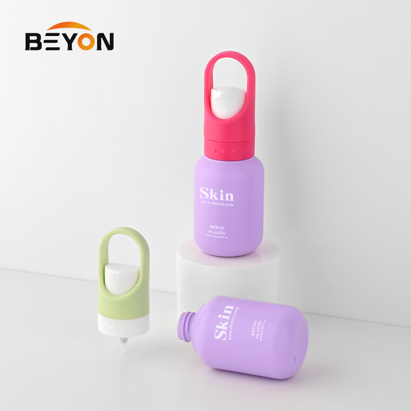 80ml PE bottle spray bottle lotion bottle used for sun protection with a hand ring